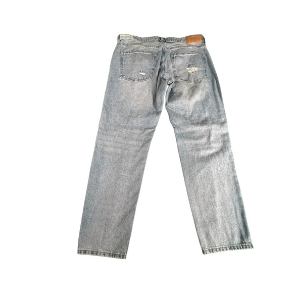 H&M Boyfriend Distressed Jeans Women’s Size 12 Light Wash Ripped Button Fly - Picture 6 of 10